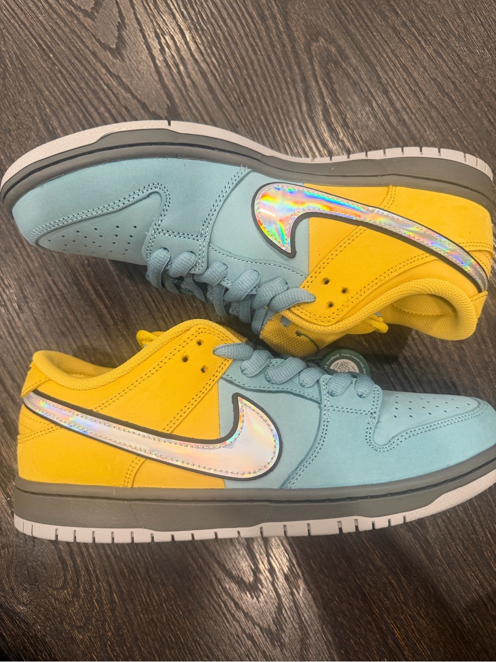 700 Nike SB Dunk Muni Fast Pass Lightning size 10.5